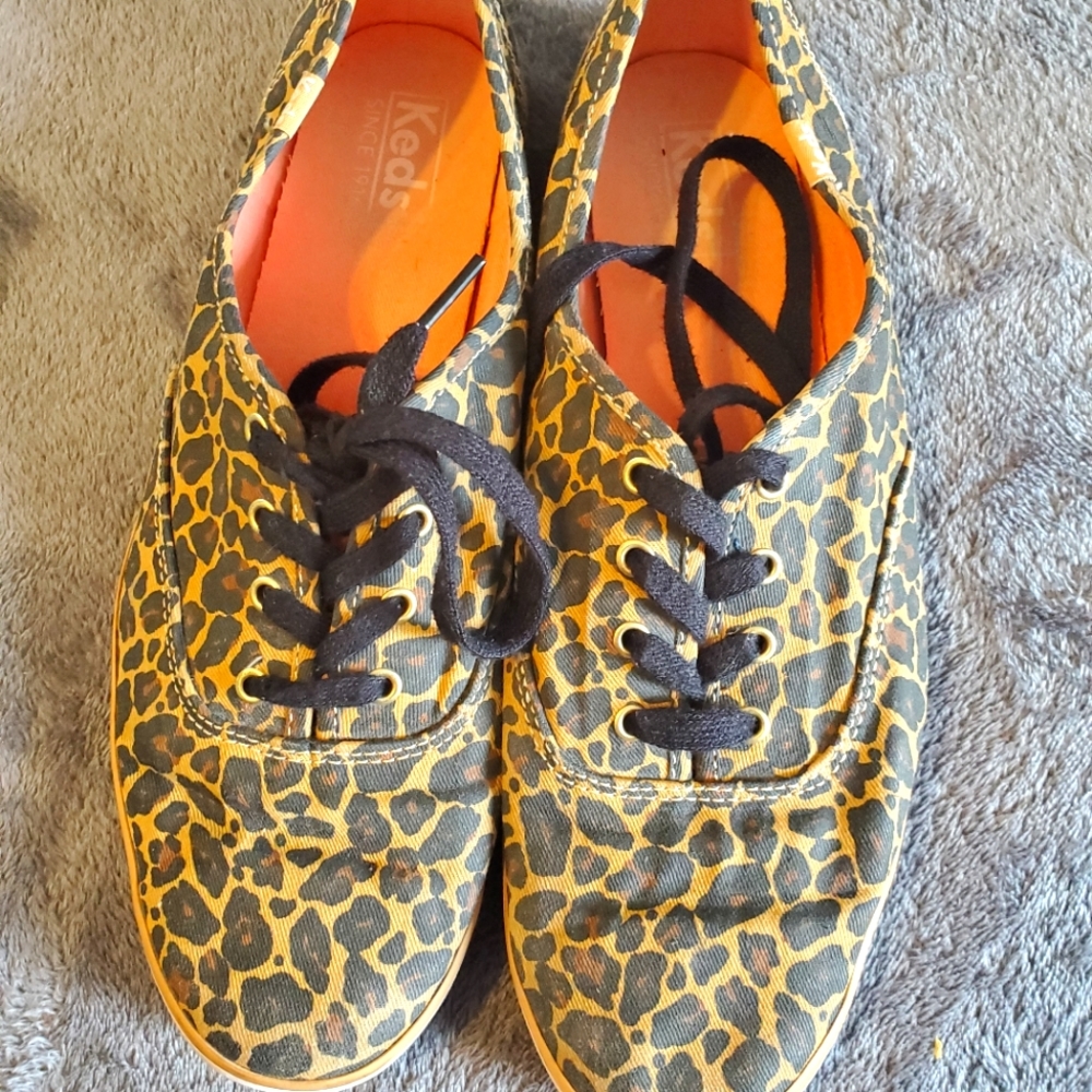 Womens leopard print Keds